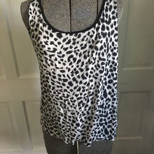 Leopard print top